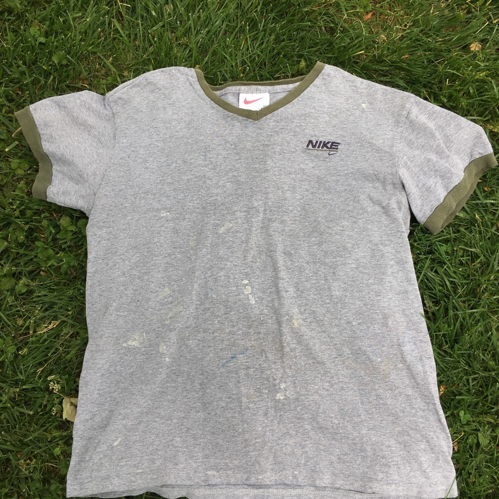 7/10 paint stains